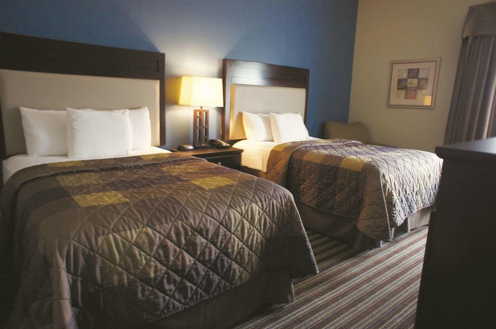 La Quinta Inn & Suites By Wyndham Broussard - Lafayette Area Экстерьер фото