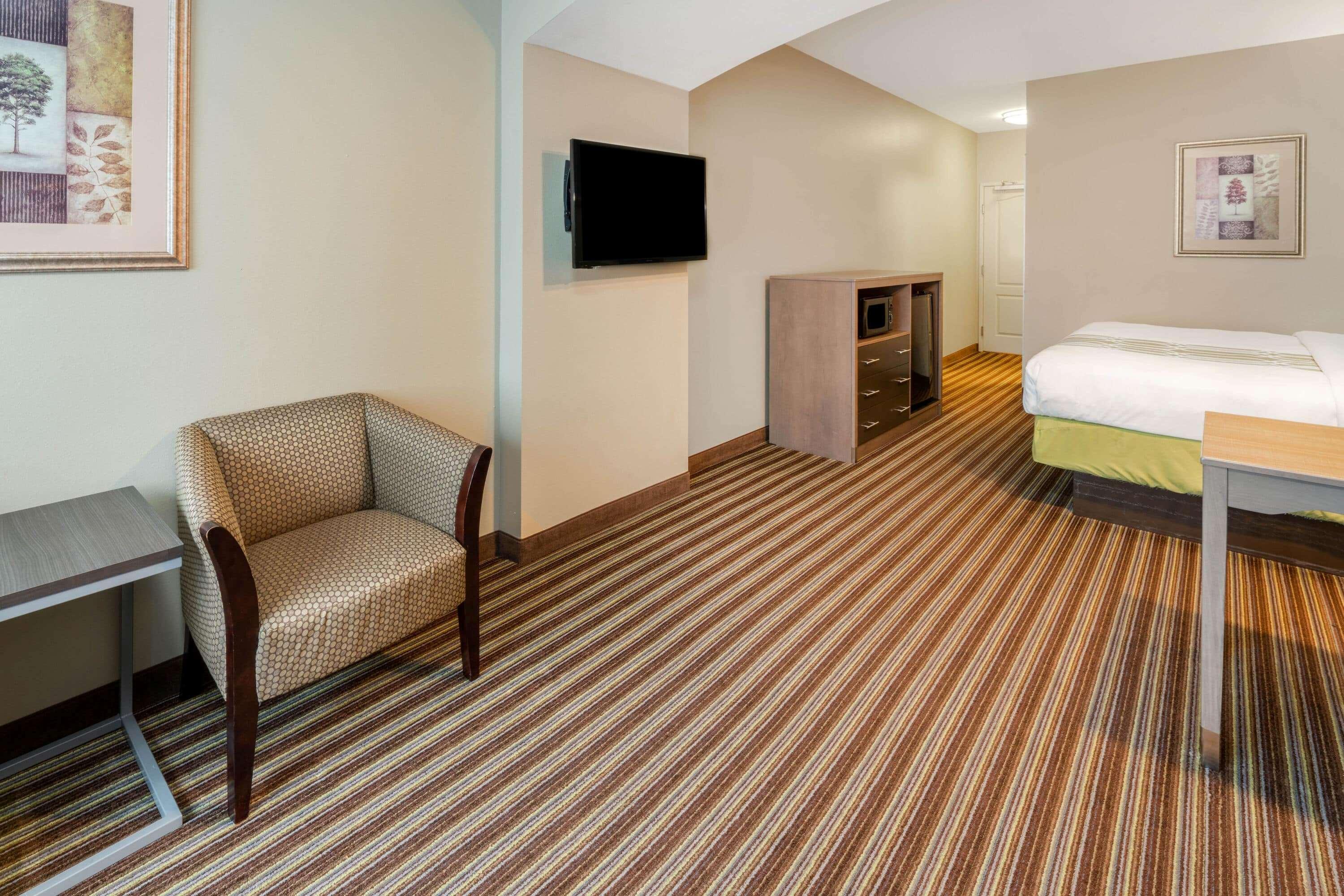 La Quinta Inn & Suites By Wyndham Broussard - Lafayette Area Экстерьер фото