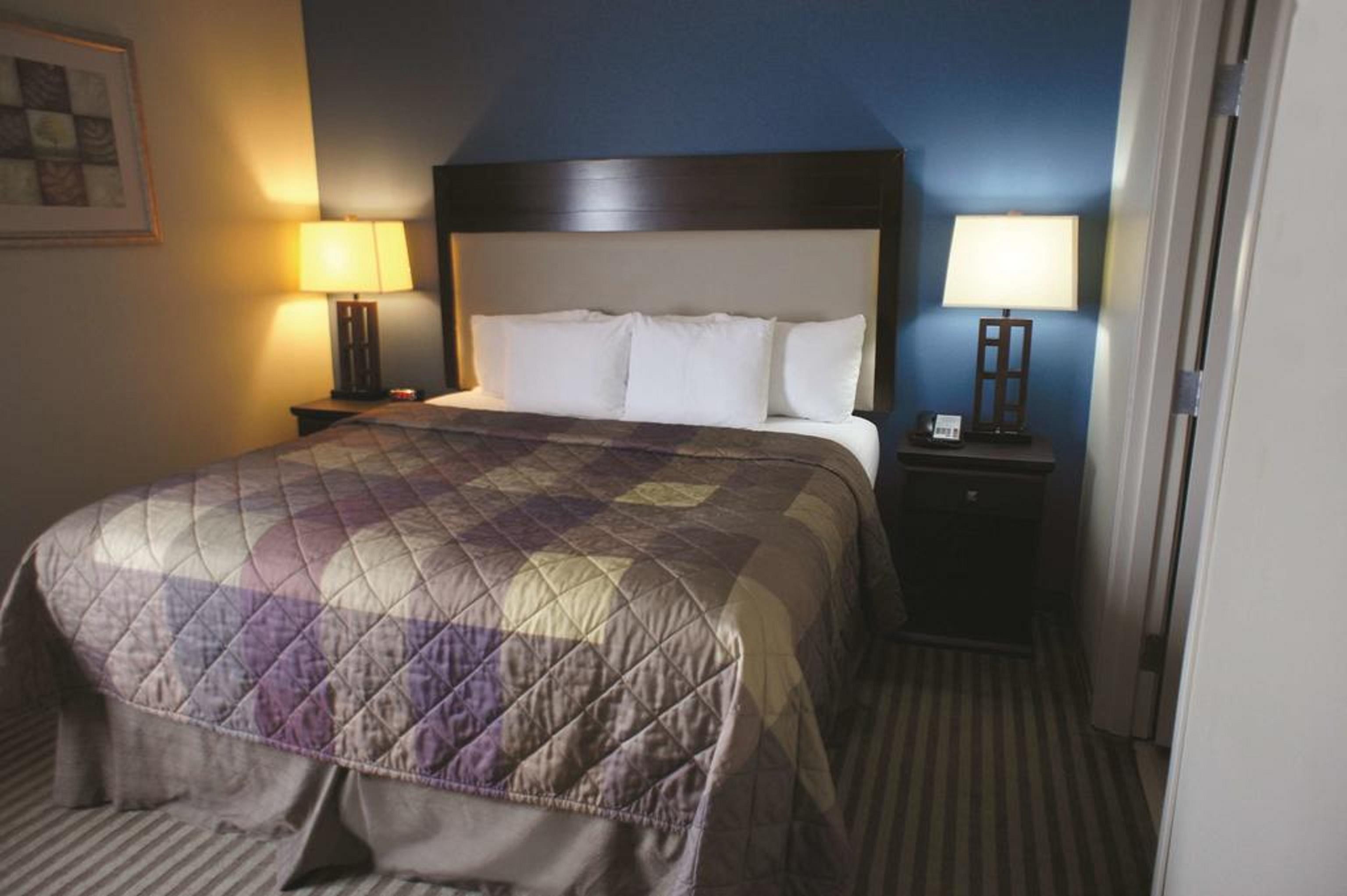 La Quinta Inn & Suites By Wyndham Broussard - Lafayette Area Экстерьер фото
